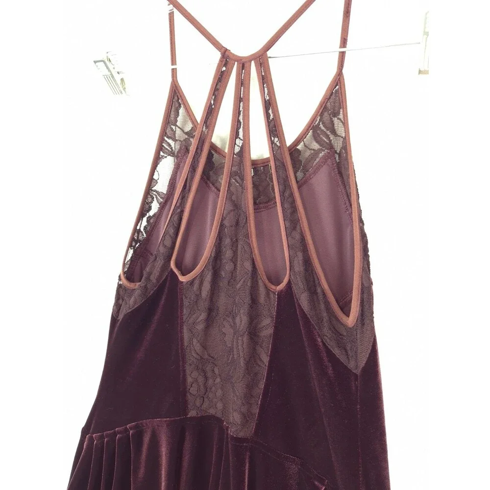 Free People Velvet Mini Dress Womens XS Cami Slip Dress Burgundy Red Floral Lace